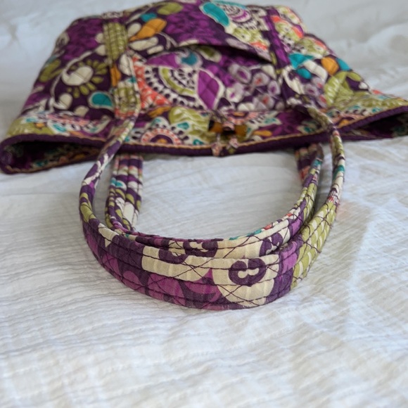 Vera Bradley "Plum Crazy" quilted with togle large tote - Picture 4 of 5
